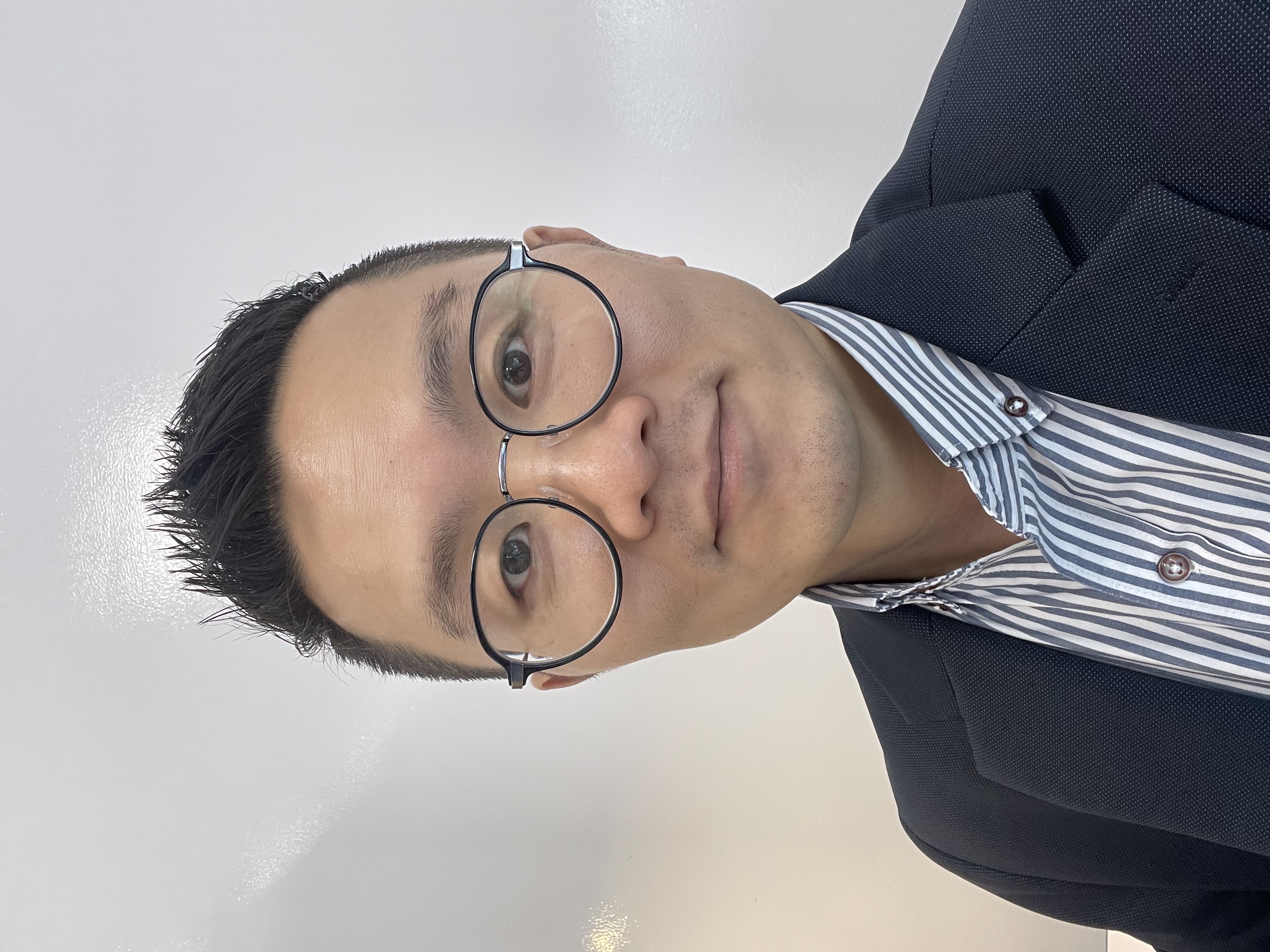 Seunghyun Hong - Khalifa University