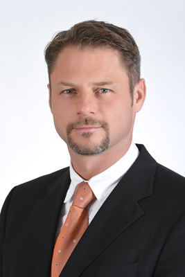 Dr. Andreas Henschel