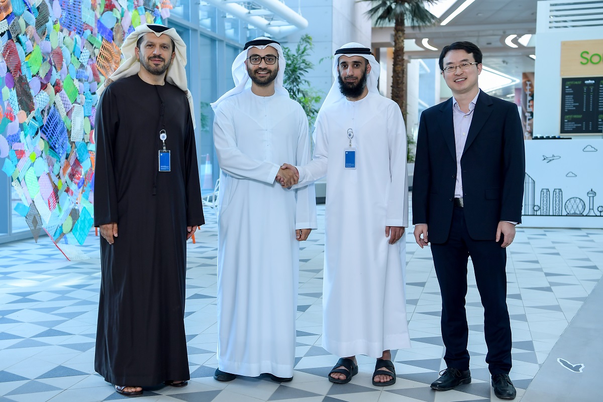Khalifa University and Sandooq Al Watan launch groundbreaking project to develop Direct Solar Desalination Devices