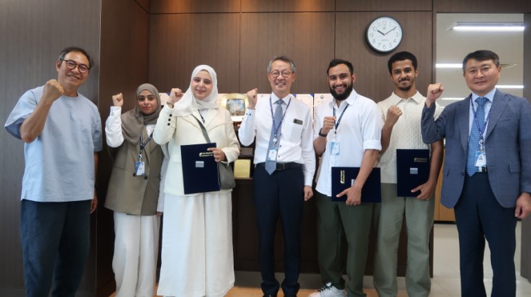 Khalifa University Students Gain Hands-On Experience in Nuclear Energy Safety and Operations at FNC Technology, South Korea 